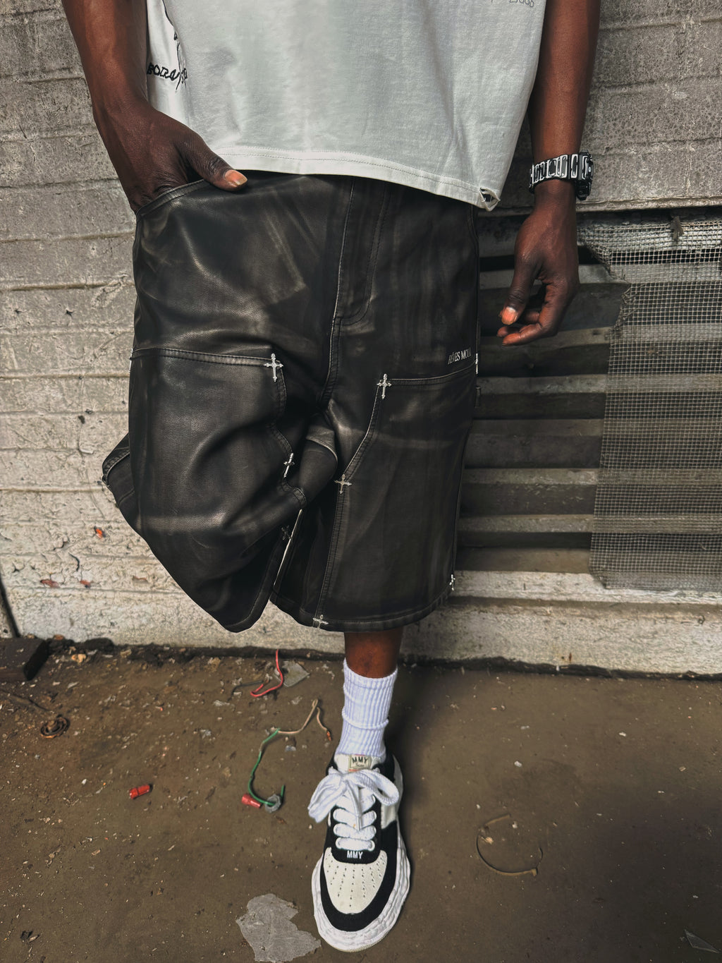 Mourir Vintage Leather Short